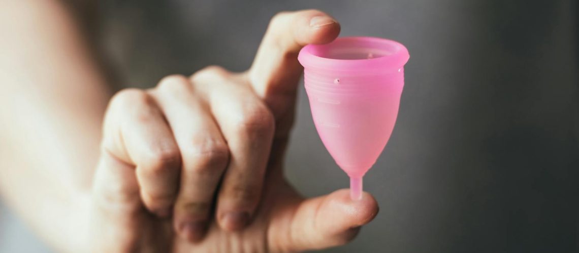 Quels sont les avantages et les inconvénients d'une coupe menstruelle ?